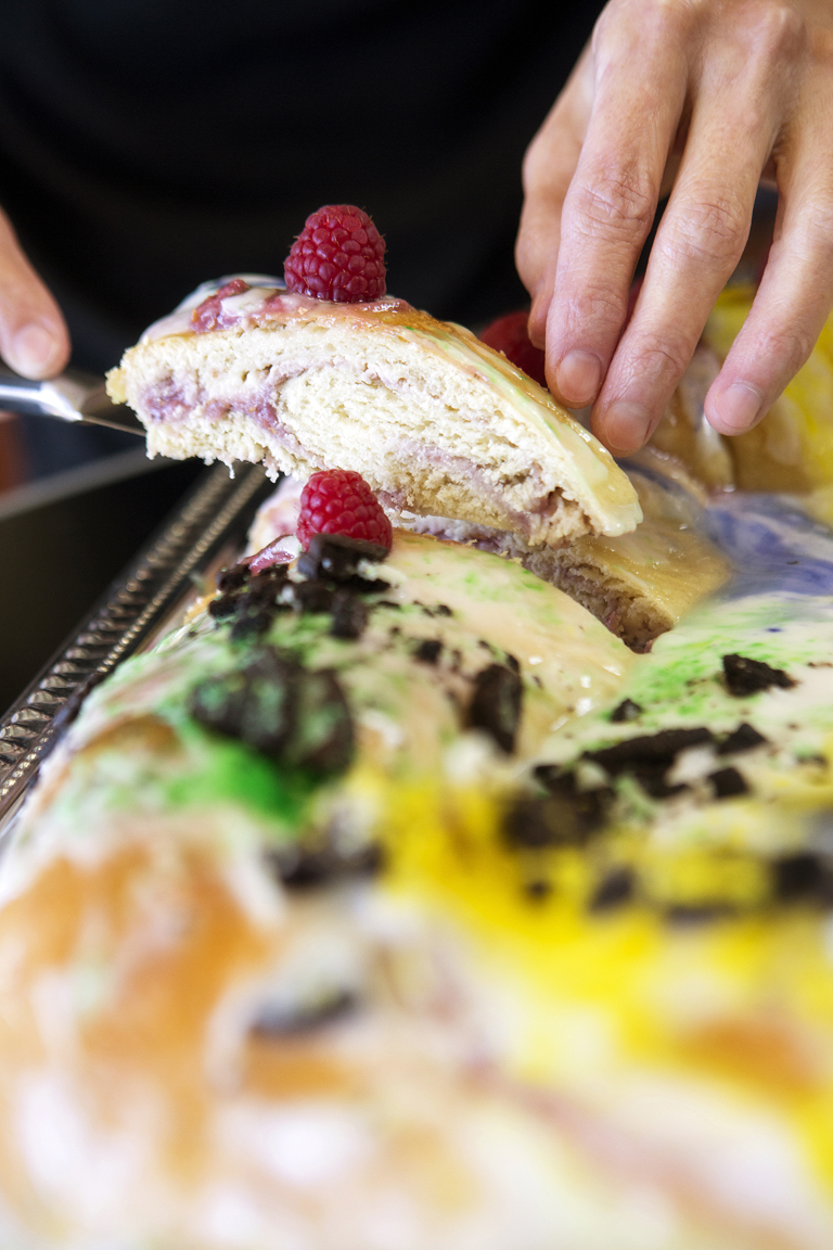 BR's king cake queen [225]