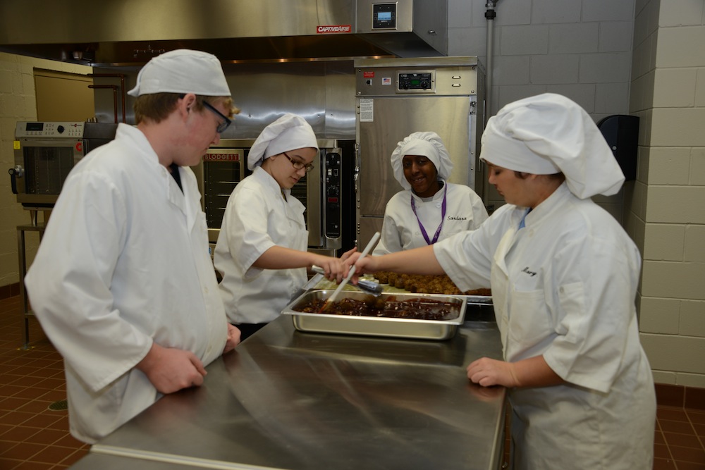 Inside look at the restaurant association’s ProStart program