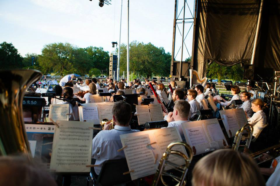 This week in Baton Rouge a lunar eclipse, veteran appreciation, string