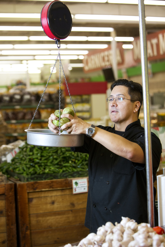 Shopping at La Morenita with restaurateur Jim Urdiales