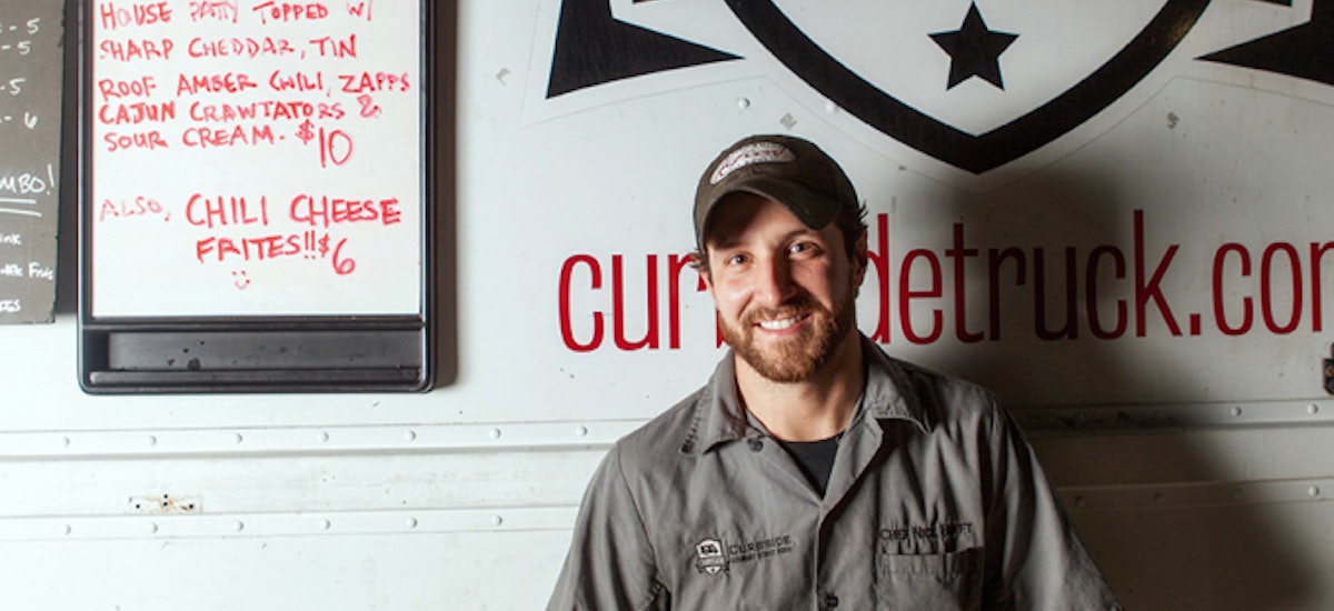 Nick Hufft S Curbside Burgers Team Is Turning An Old Food Truck Into Art