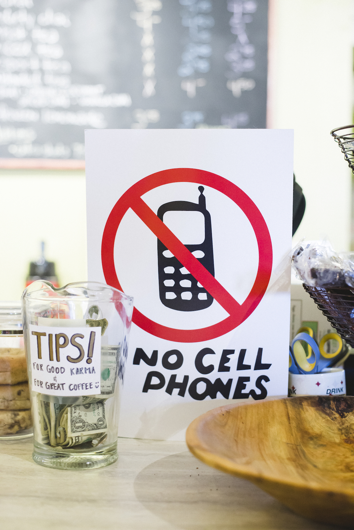 Luke's character was famous for his no-cell-phone policy.