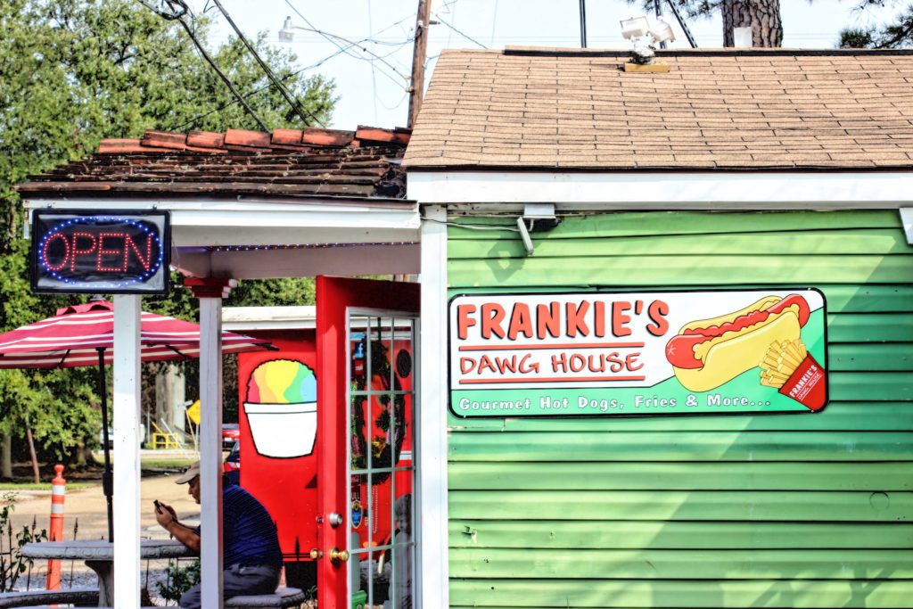 frankie's dawg house