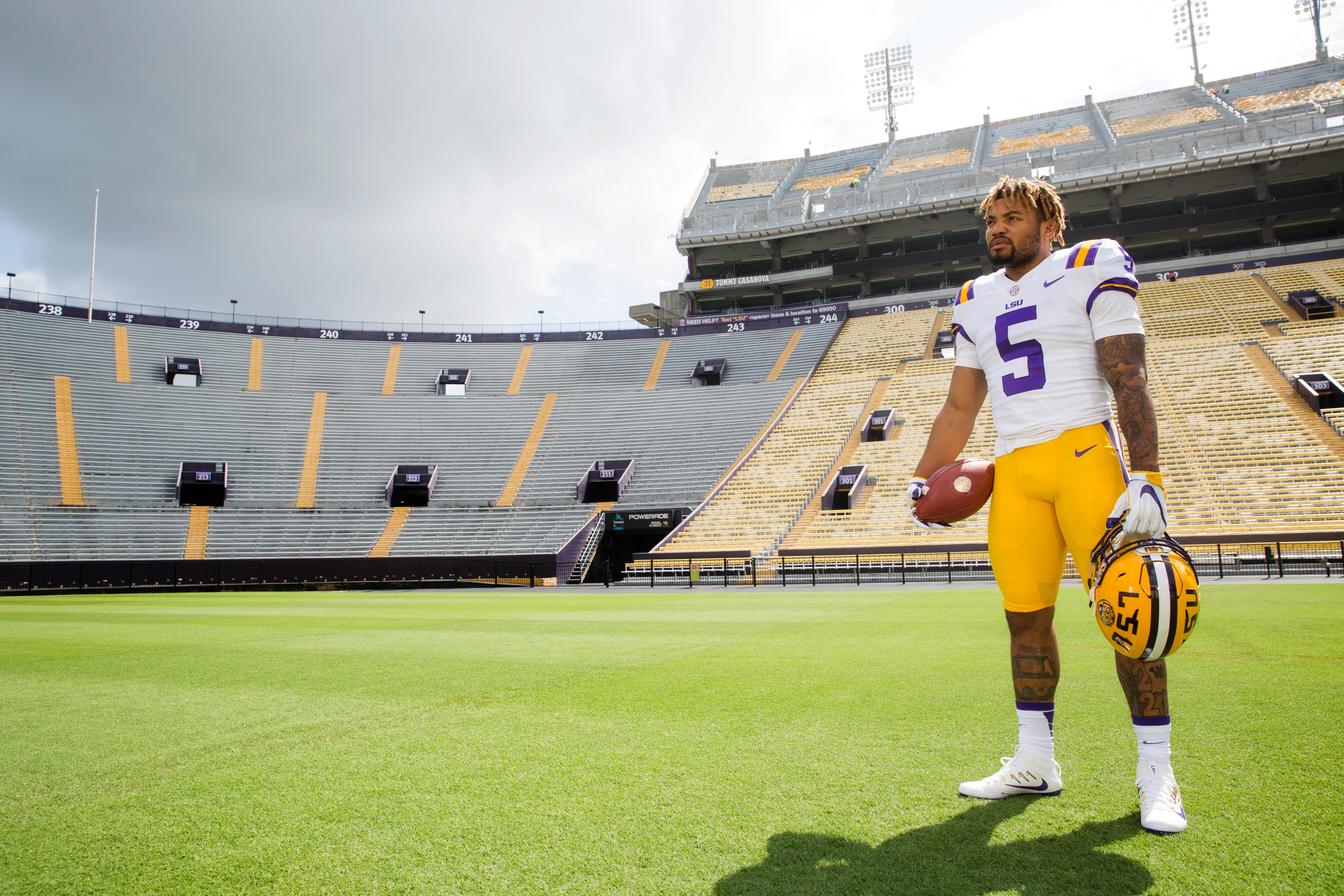 LSU duo Derrius Guice and J.D. Moore come from two different backgrounds,  but fight for the same goal - [225]