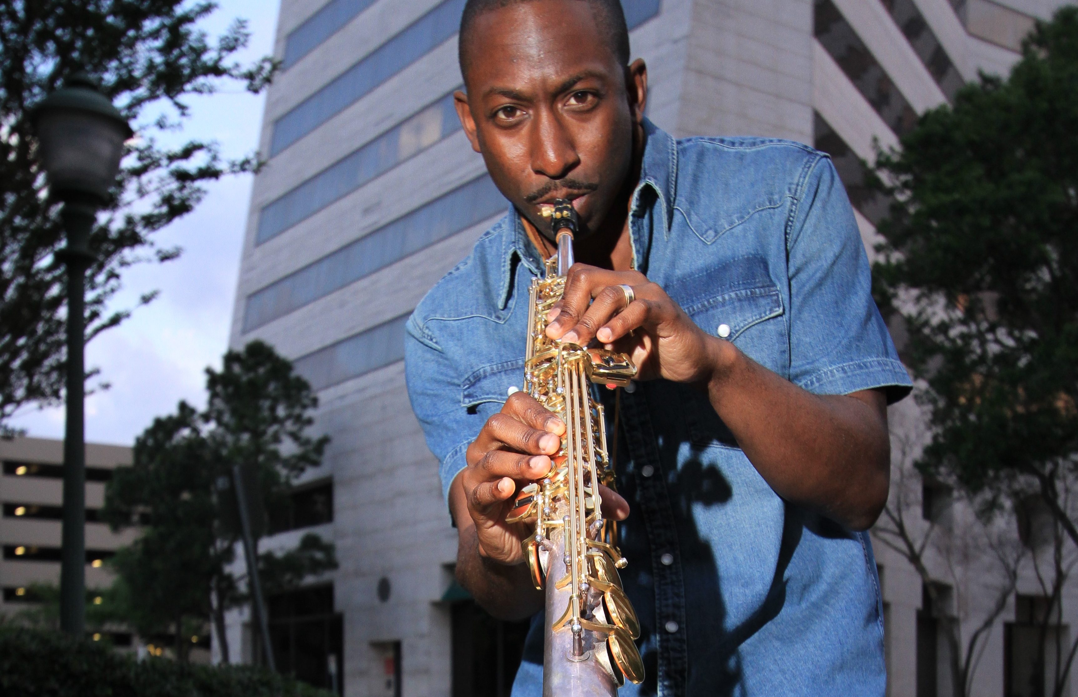 Enjoy a night of jazz by Baton Rouge-native Stephen Richard Aug. 19