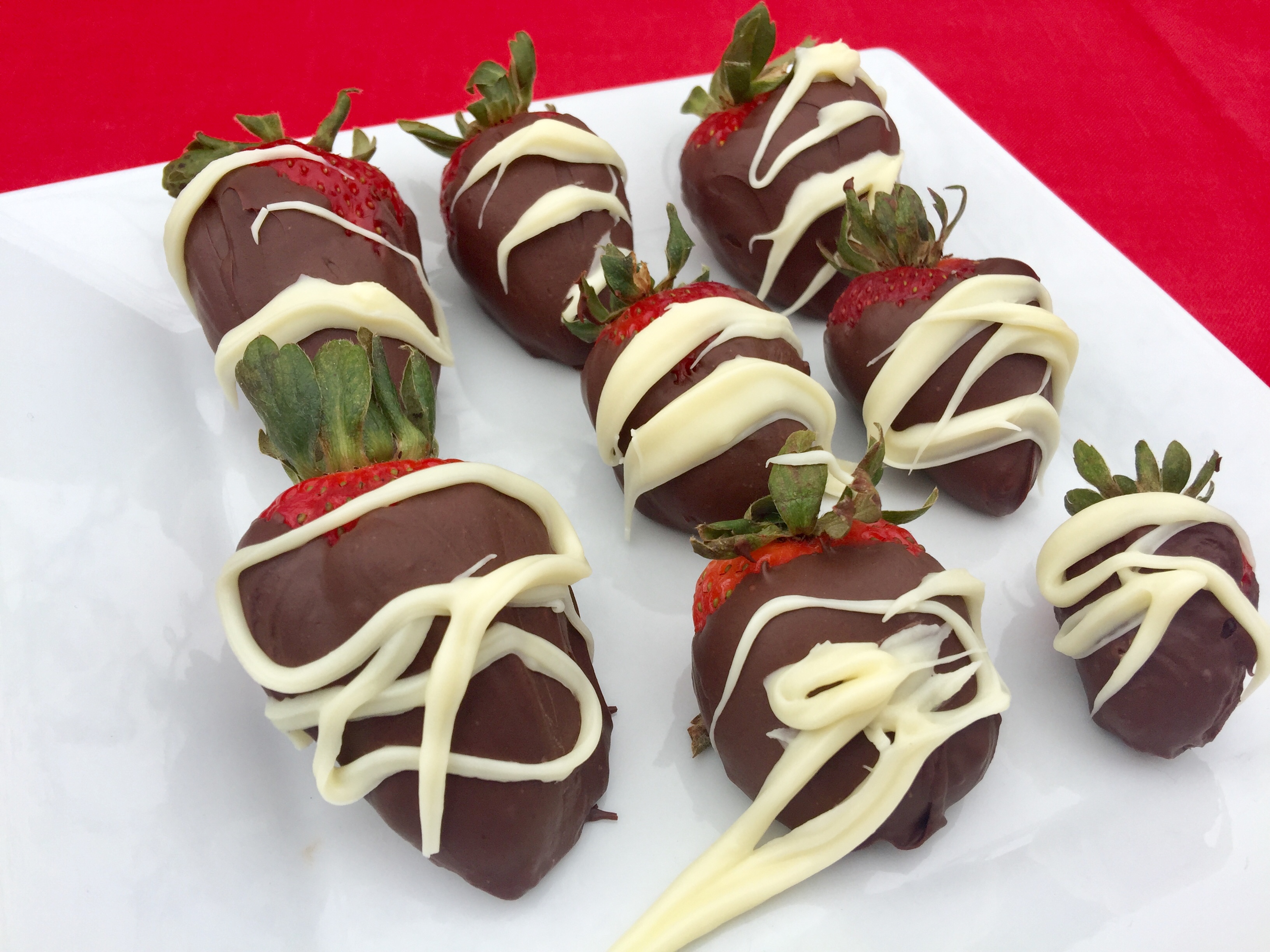 Spatula Diaries Chocolatedipped strawberries are easier than you think
