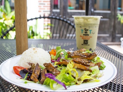 Lunch Spots Archives 225