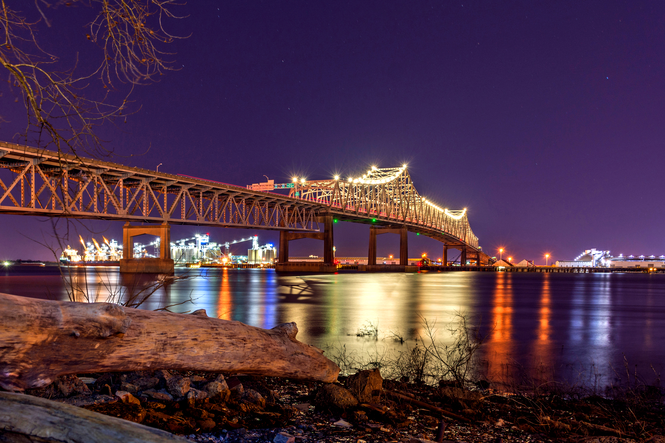 mississippi river bridge