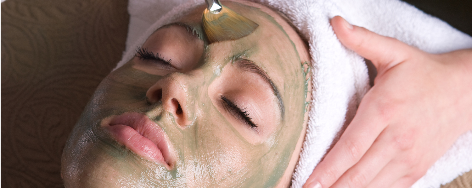 GREEN PEEL: New skin in 5 days, sponsored by Black and Blanc Aesthetics