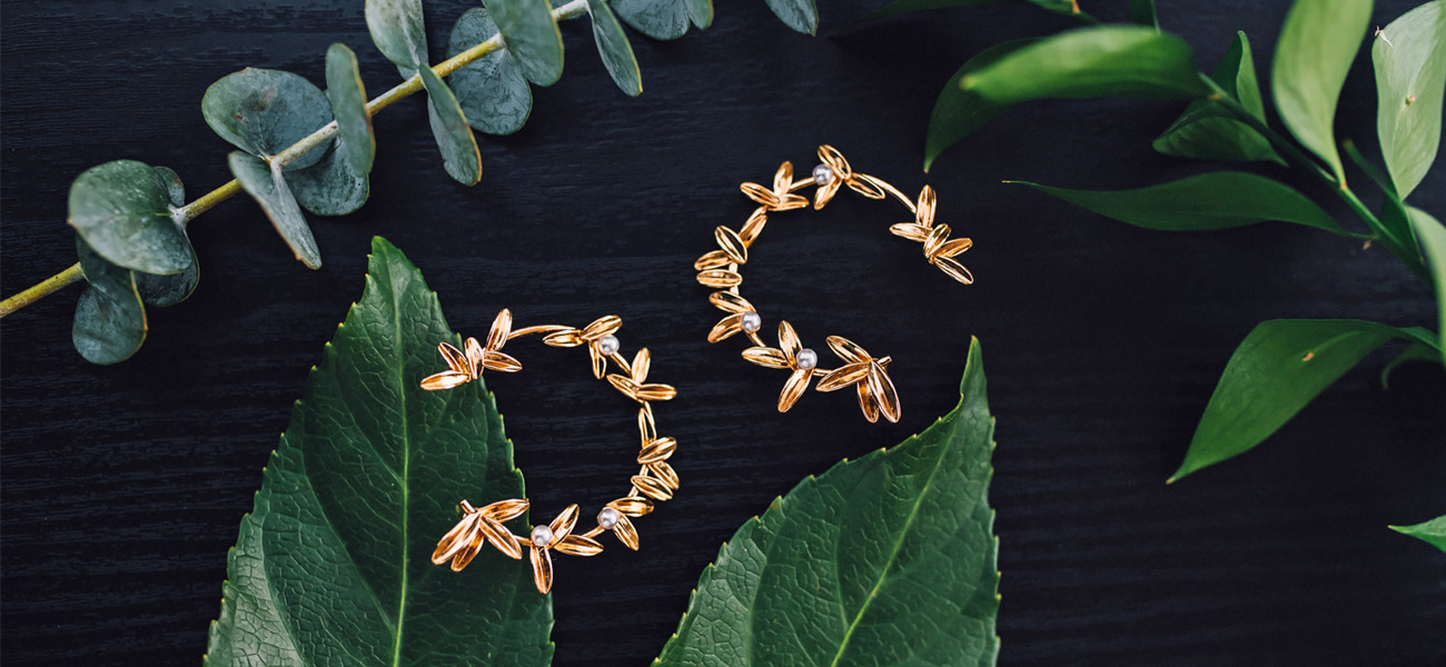 Steward & James aims to make timeless gold jewelry at an affordable price