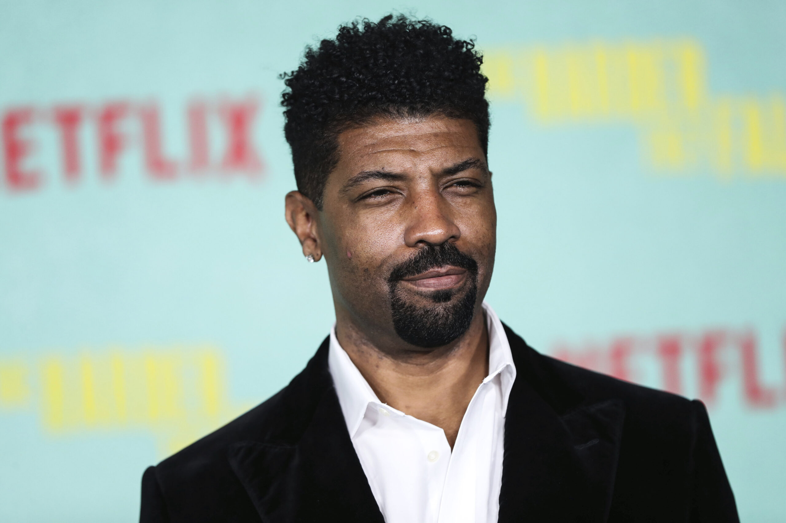 Ahead of Baton Rouge show, actor Deon Cole talks importance of comedy