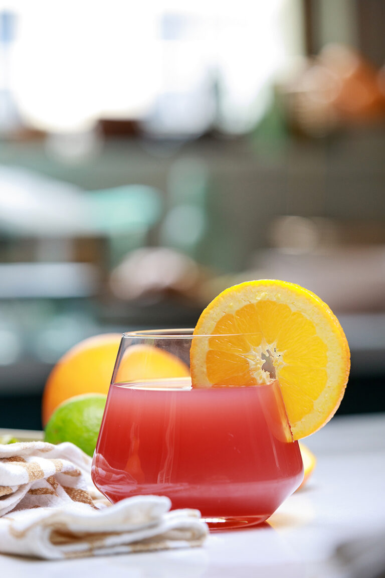 Spiced Rum and Cranberry Cocktail