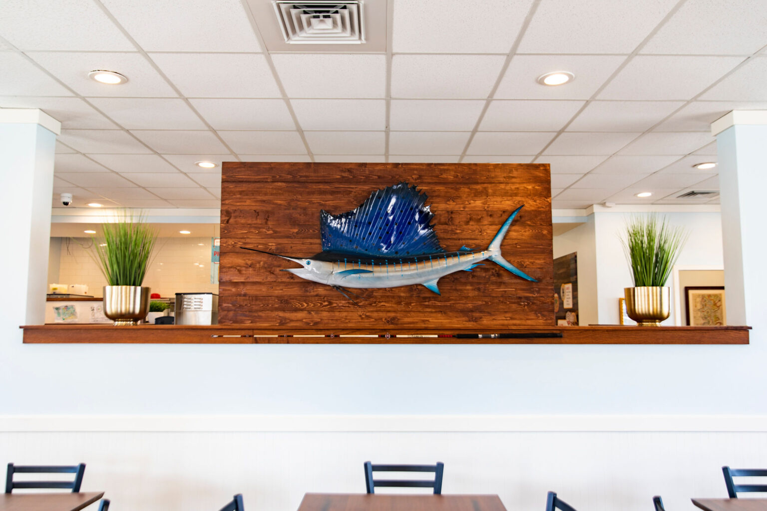 First Look Couyon’s BBQ founders’ new fast casual seafood spot opens