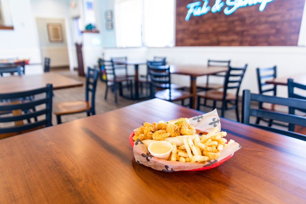 First Look Couyon’s BBQ founders’ new fast casual seafood spot opens today in Mid City