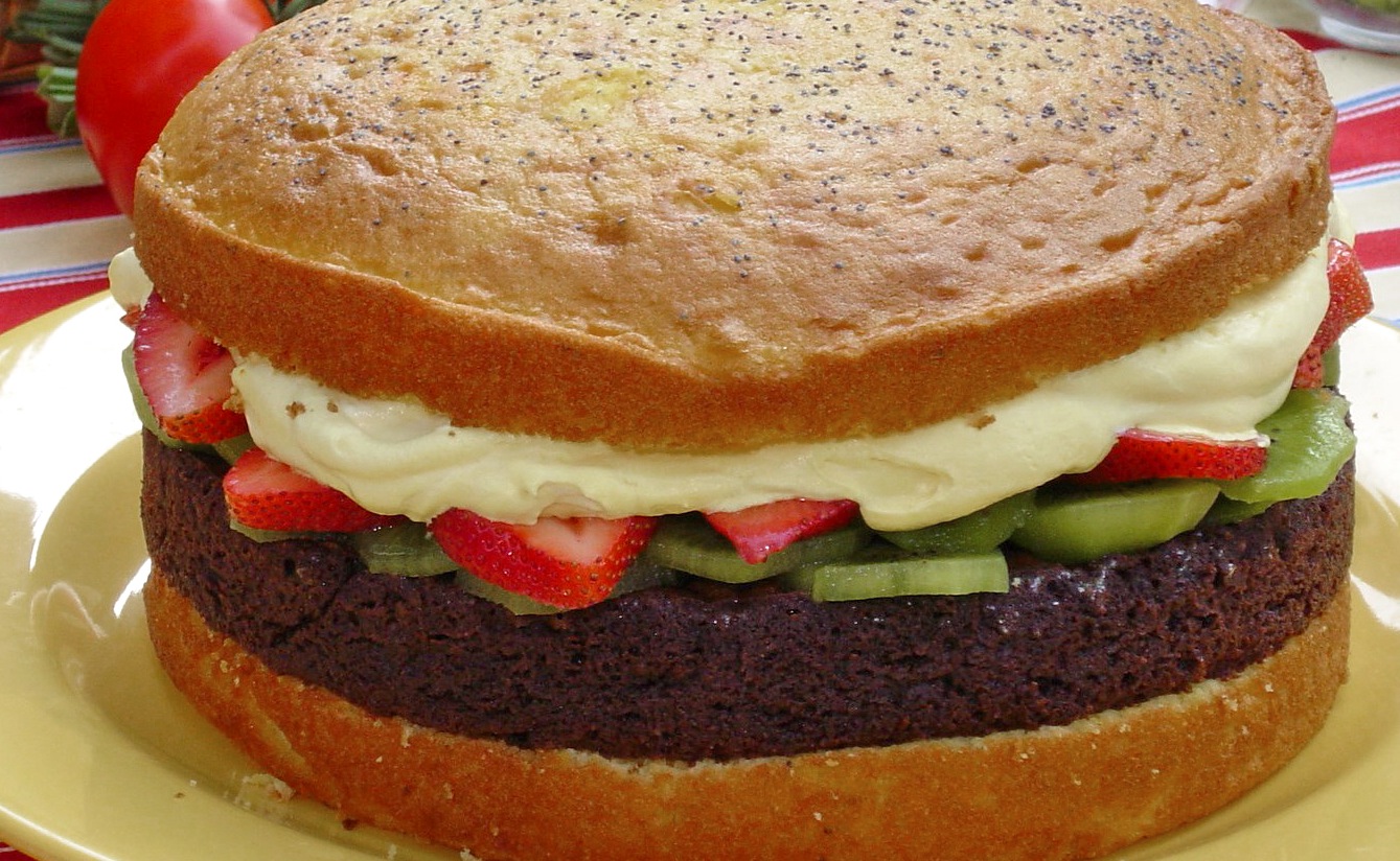 Holly's Scoop Burgers that Sizzle inRegister