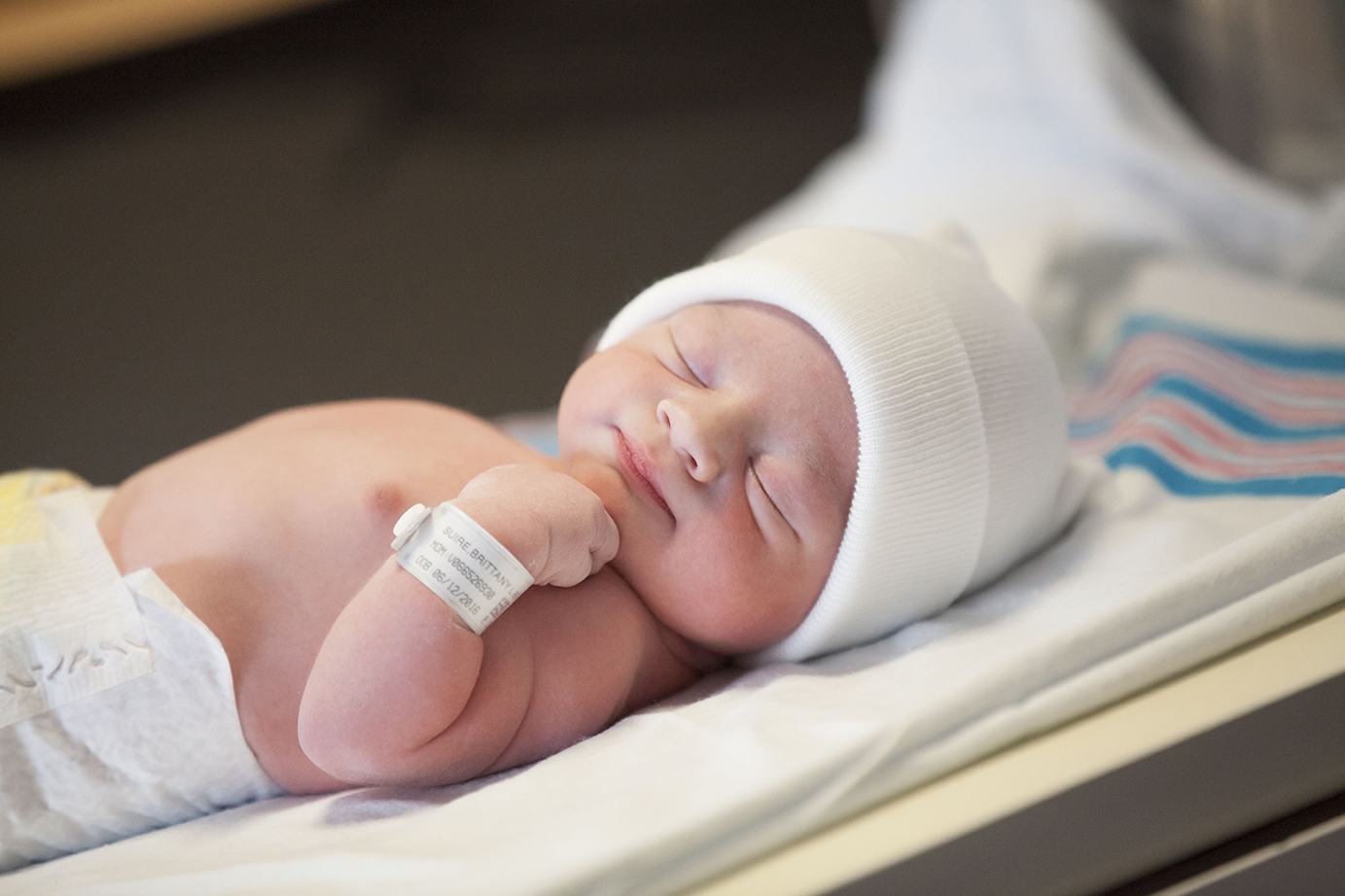 Born identity: Megan Baby, birth photography - inRegister